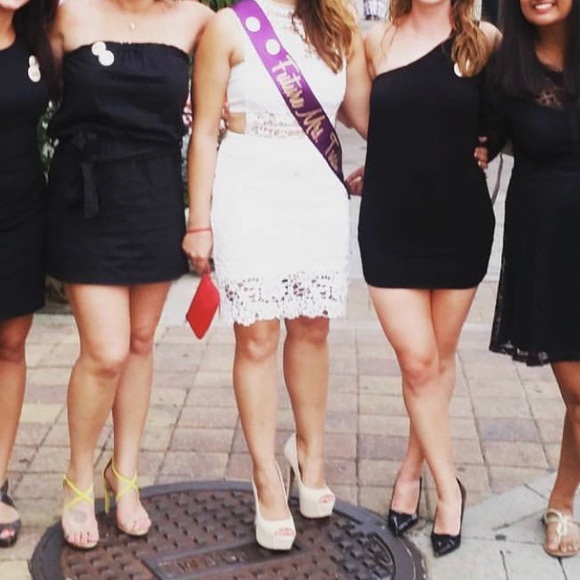 Charlotte Russe white dress - Picture 4 of 4